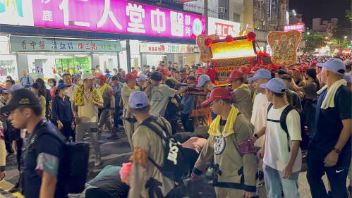妈祖绕境活动照片